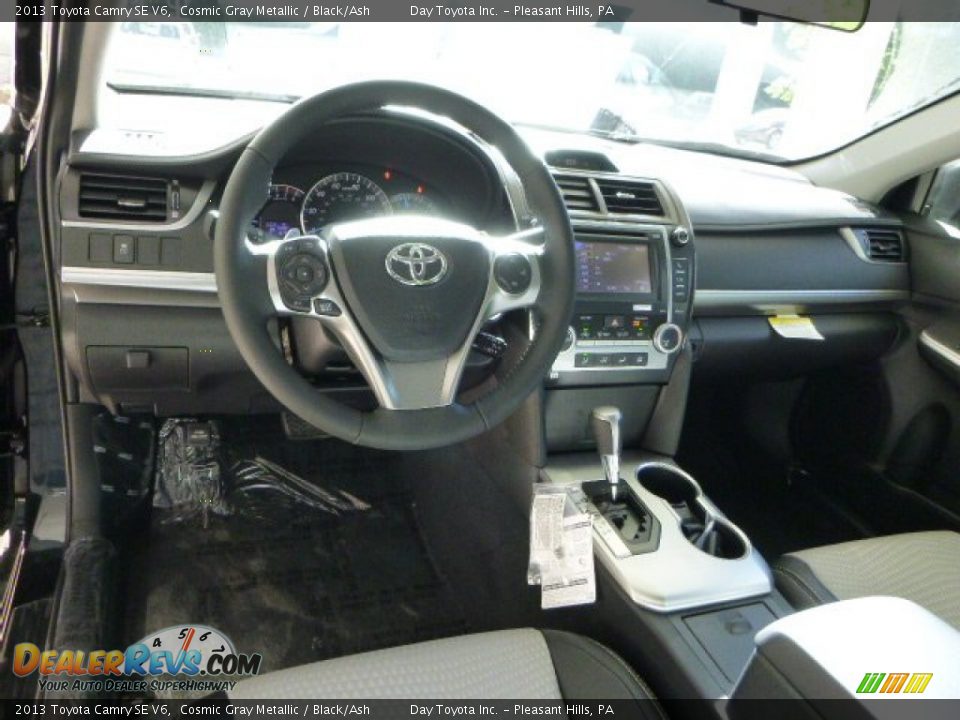 2013 Toyota Camry SE V6 Cosmic Gray Metallic / Black/Ash Photo #14