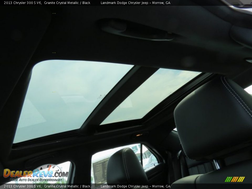 2013 Chrysler 300 S V6 Granite Crystal Metallic / Black Photo #7