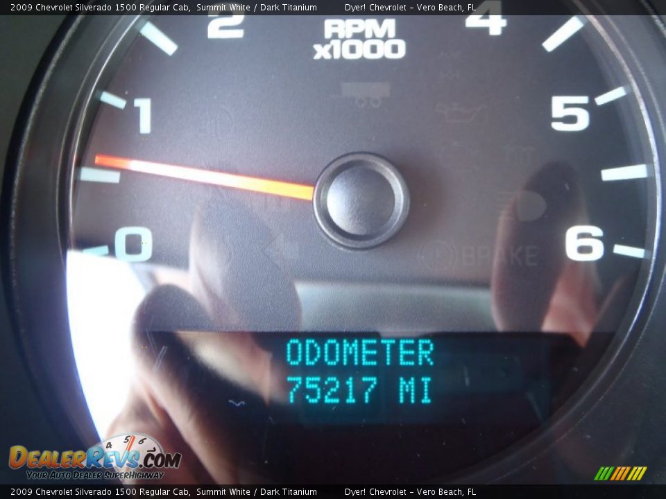 2009 Chevrolet Silverado 1500 Regular Cab Summit White / Dark Titanium Photo #15