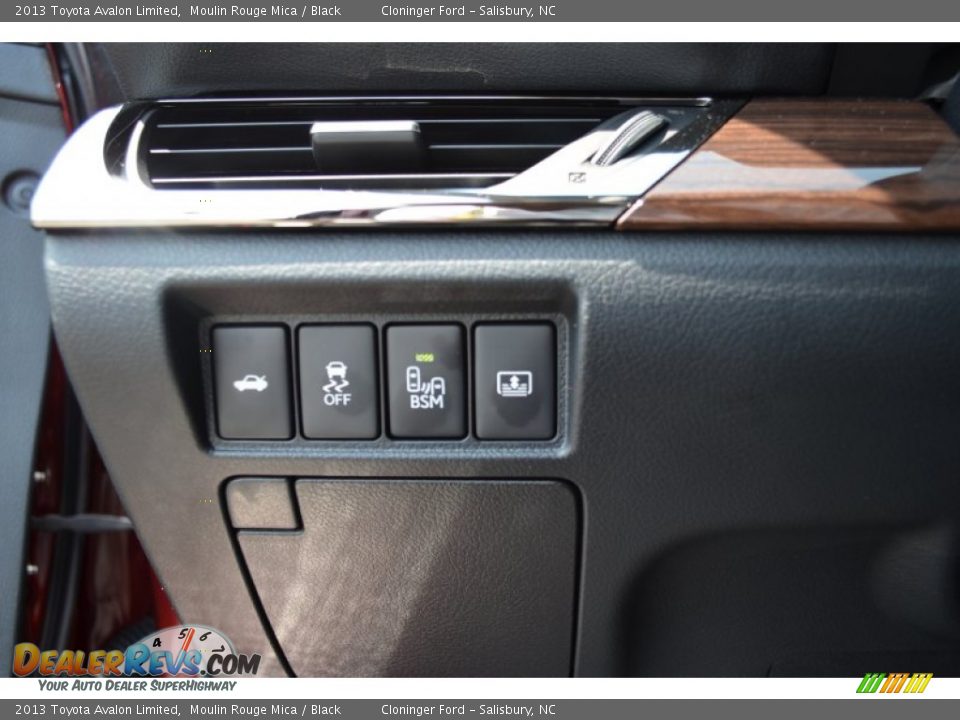2013 Toyota Avalon Limited Moulin Rouge Mica / Black Photo #11