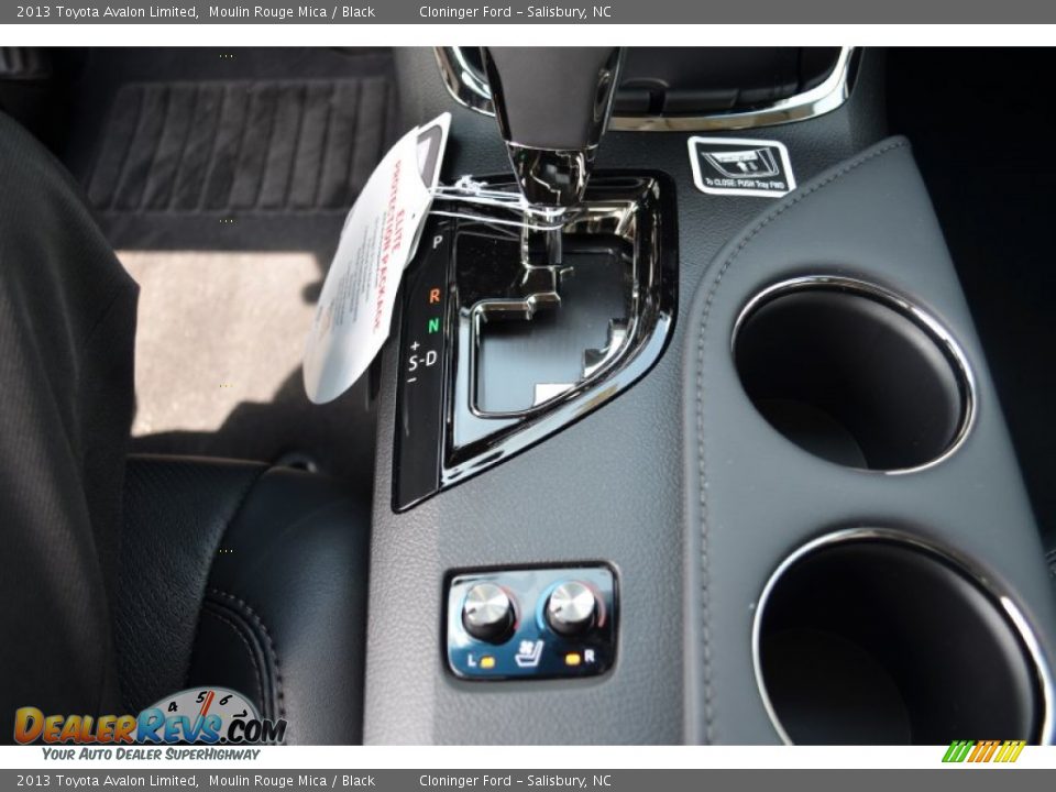 2013 Toyota Avalon Limited Moulin Rouge Mica / Black Photo #16