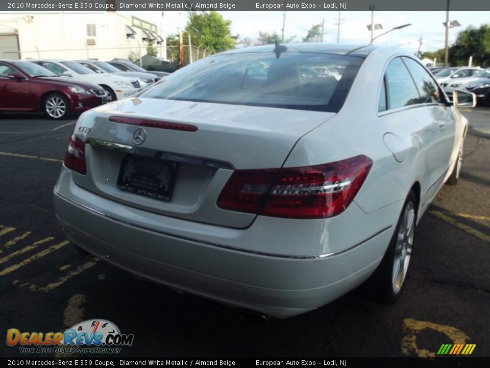 2010 Mercedes-Benz E 350 Coupe Diamond White Metallic / Almond Beige Photo #3
