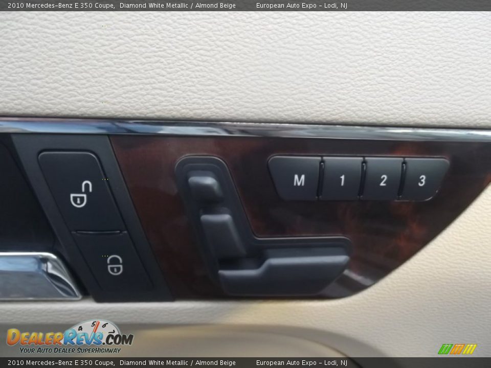 2010 Mercedes-Benz E 350 Coupe Diamond White Metallic / Almond Beige Photo #15