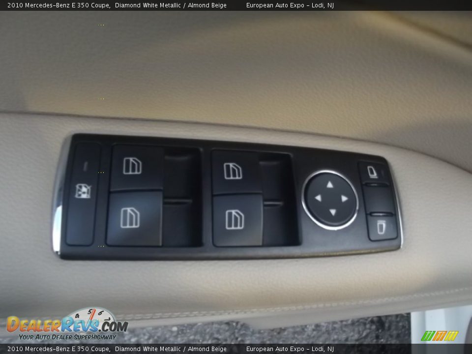 2010 Mercedes-Benz E 350 Coupe Diamond White Metallic / Almond Beige Photo #16