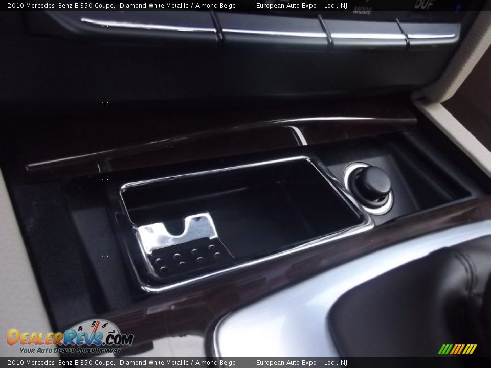 2010 Mercedes-Benz E 350 Coupe Diamond White Metallic / Almond Beige Photo #32