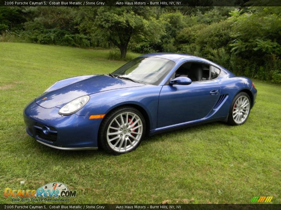 Front 3/4 View of 2006 Porsche Cayman S Photo #1