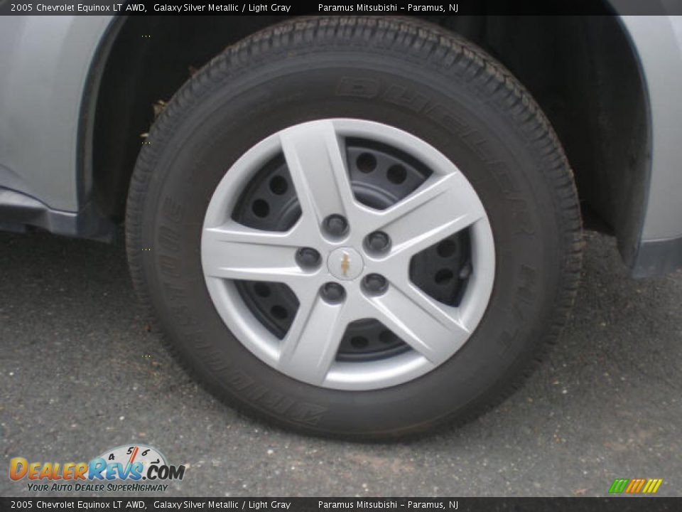 2005 Chevrolet Equinox LT AWD Galaxy Silver Metallic / Light Gray Photo #4