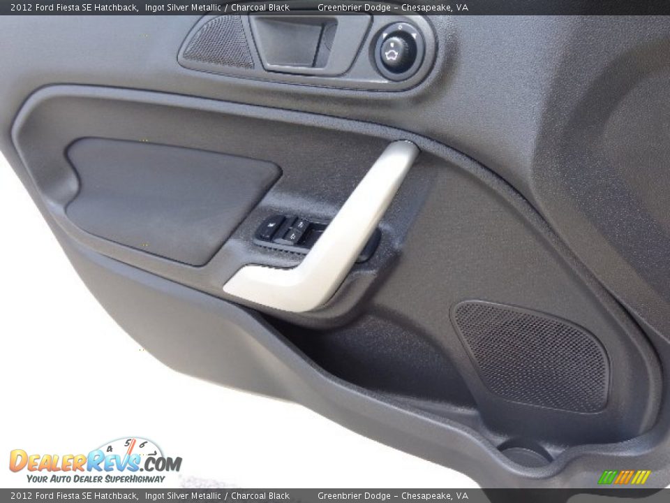 2012 Ford Fiesta SE Hatchback Ingot Silver Metallic / Charcoal Black Photo #17