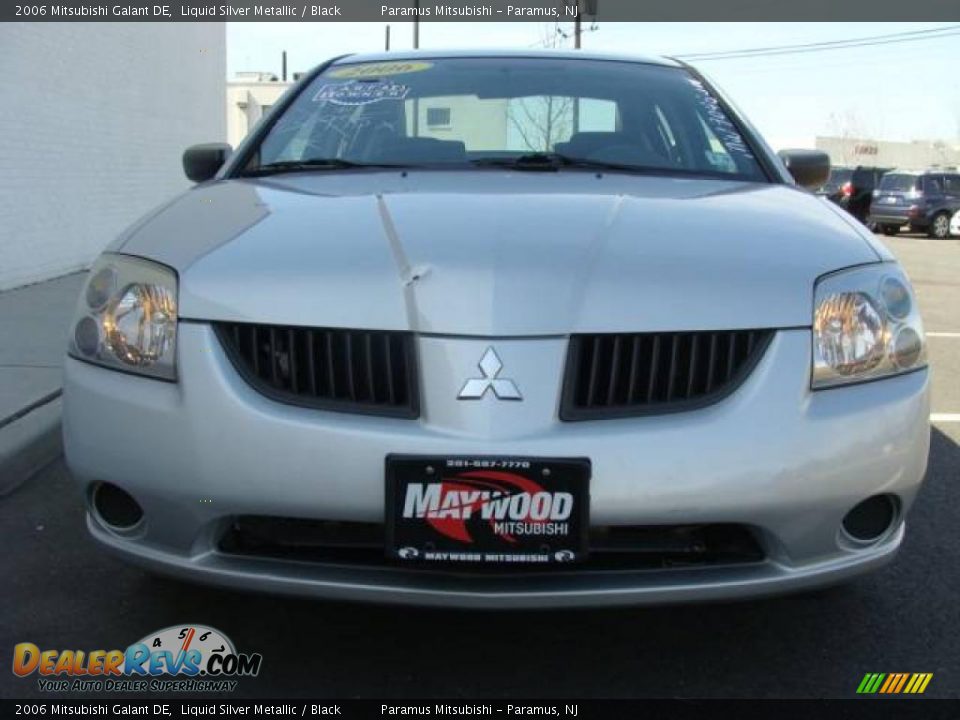 2006 Mitsubishi Galant DE Liquid Silver Metallic / Black Photo #2