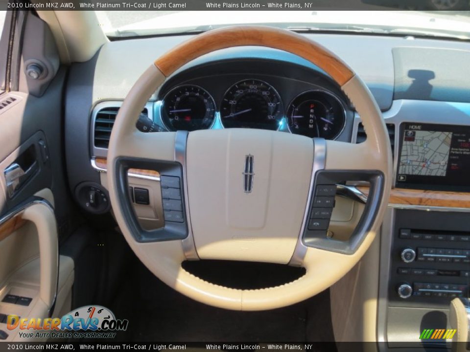 2010 Lincoln MKZ AWD White Platinum Tri-Coat / Light Camel Photo #19