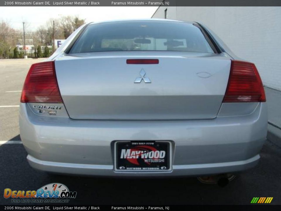 2006 Mitsubishi Galant DE Liquid Silver Metallic / Black Photo #5