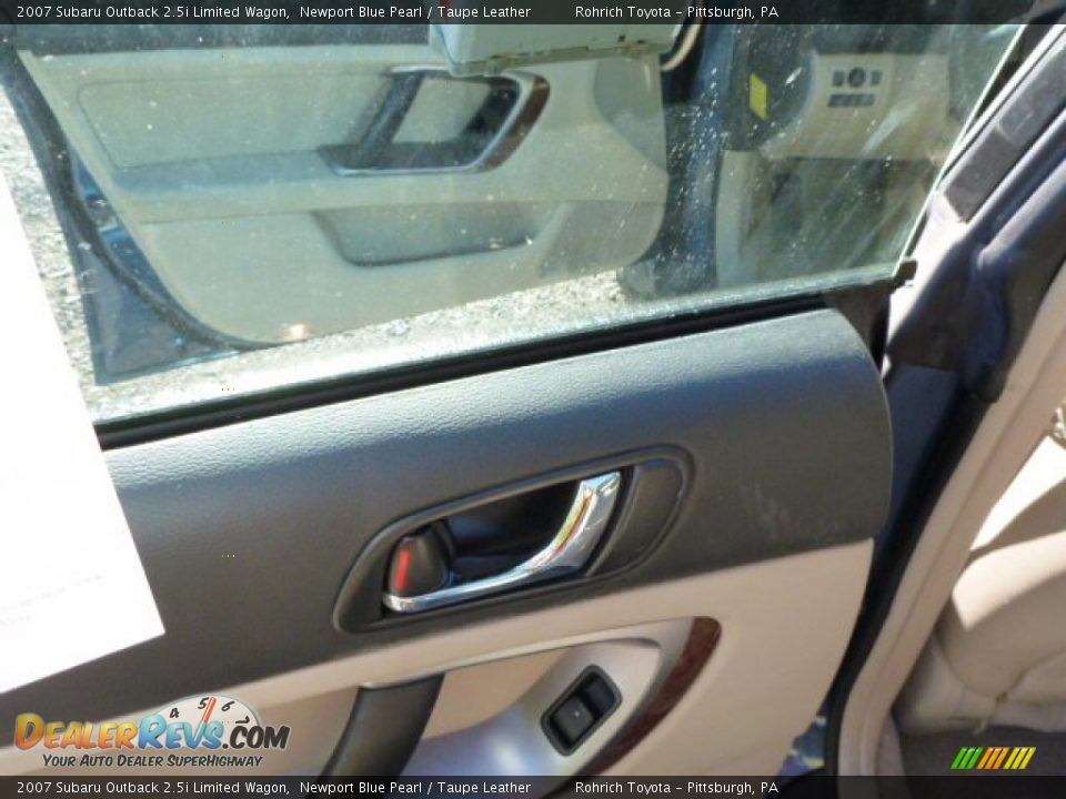 2007 Subaru Outback 2.5i Limited Wagon Newport Blue Pearl / Taupe Leather Photo #15