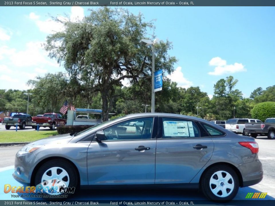 2013 Ford Focus S Sedan Sterling Gray / Charcoal Black Photo #2
