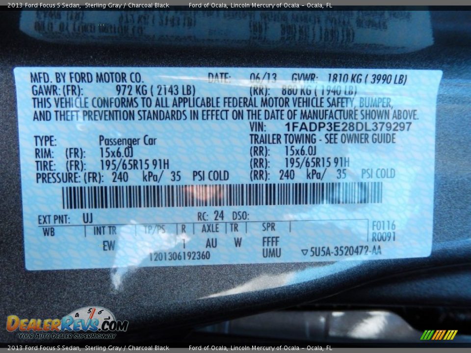 2013 Ford Focus S Sedan Sterling Gray / Charcoal Black Photo #12