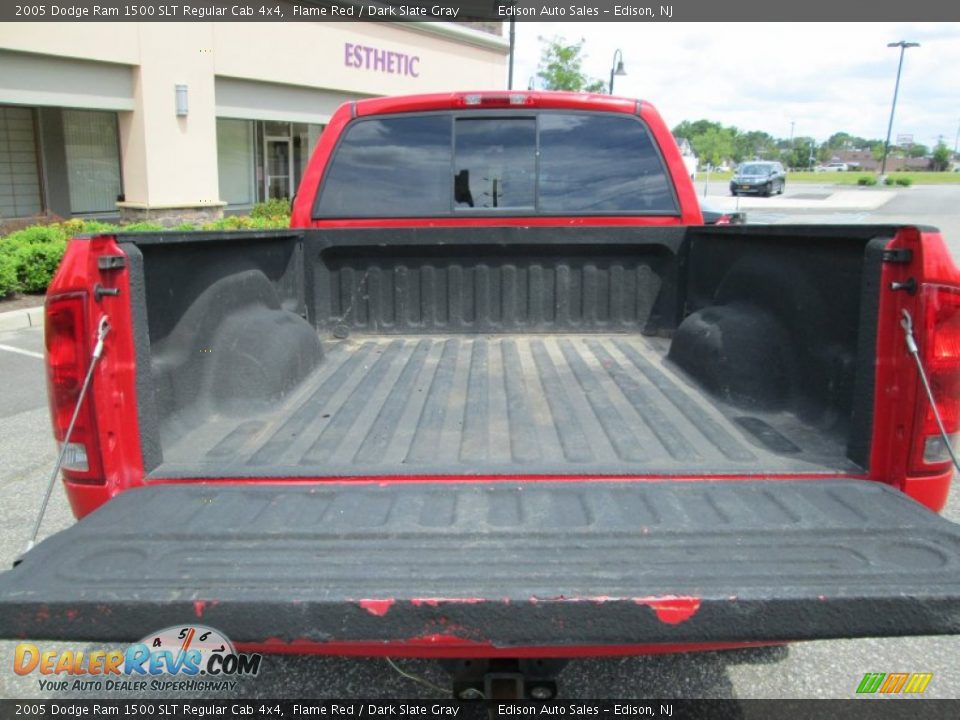 2005 Dodge Ram 1500 SLT Regular Cab 4x4 Flame Red / Dark Slate Gray Photo #7