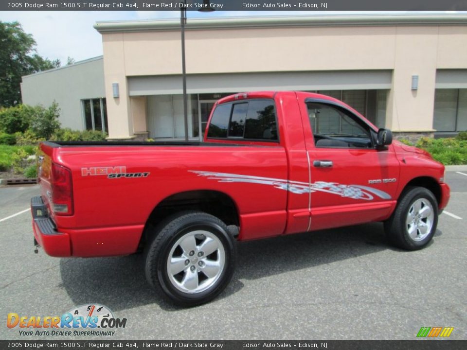 2005 Dodge Ram 1500 SLT Regular Cab 4x4 Flame Red / Dark Slate Gray Photo #9
