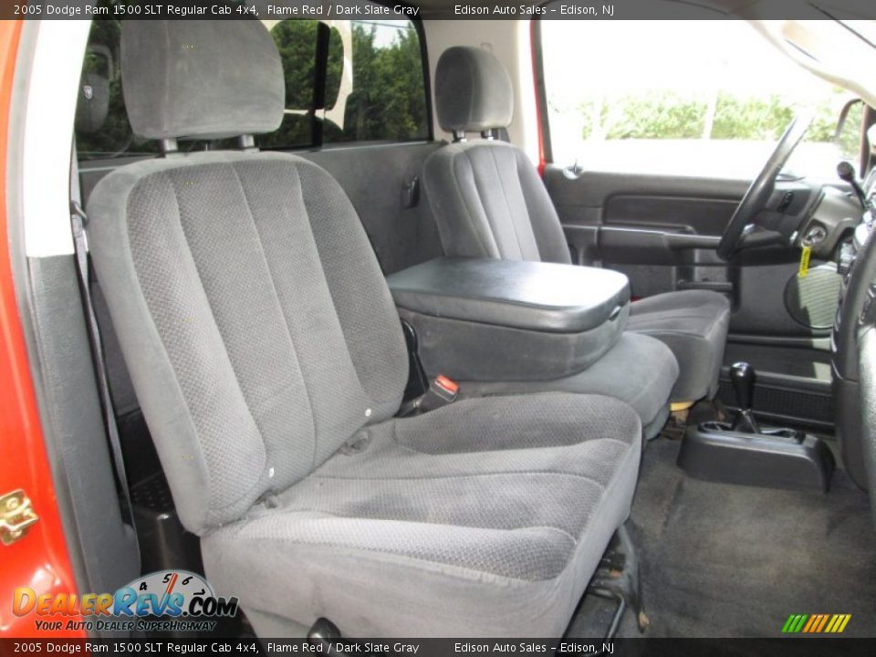 2005 Dodge Ram 1500 SLT Regular Cab 4x4 Flame Red / Dark Slate Gray Photo #15