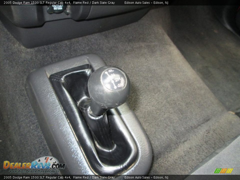 2005 Dodge Ram 1500 SLT Regular Cab 4x4 Flame Red / Dark Slate Gray Photo #19