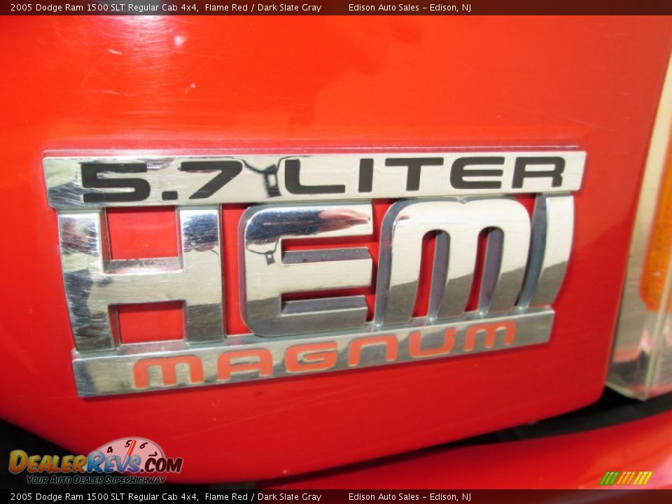 2005 Dodge Ram 1500 SLT Regular Cab 4x4 Flame Red / Dark Slate Gray Photo #24