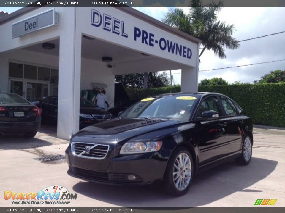 2010 Volvo S40 2.4i Black Stone / Quartz Photo #1