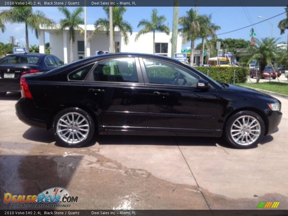 2010 Volvo S40 2.4i Black Stone / Quartz Photo #6
