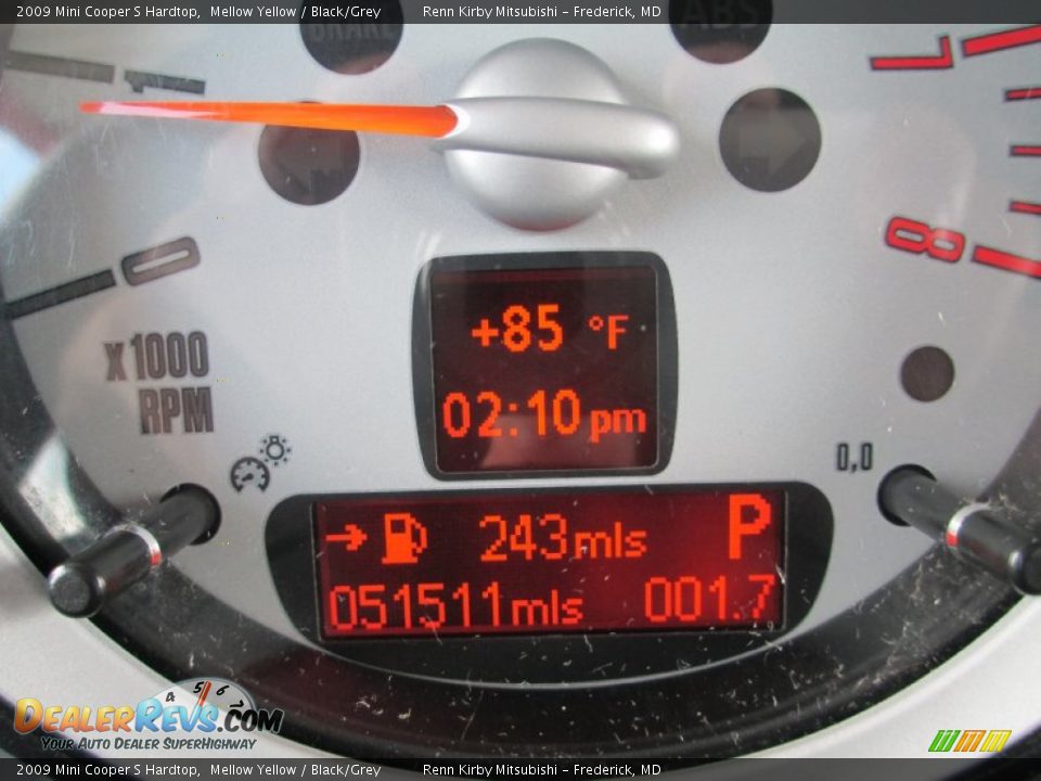 2009 Mini Cooper S Hardtop Mellow Yellow / Black/Grey Photo #19