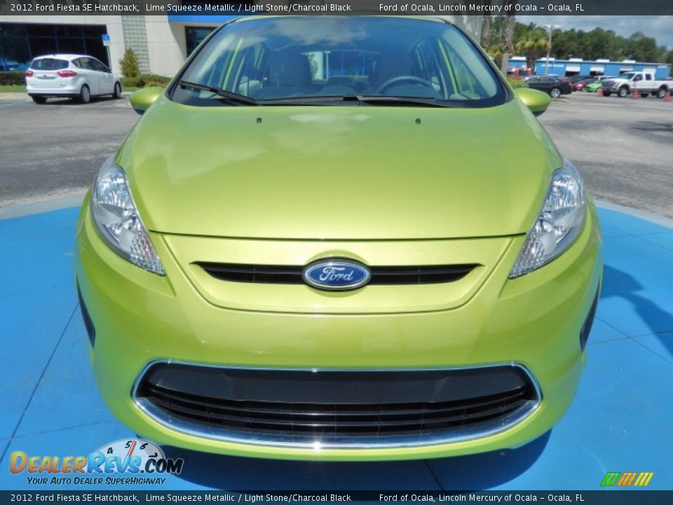 2012 Ford Fiesta SE Hatchback Lime Squeeze Metallic / Light Stone/Charcoal Black Photo #8
