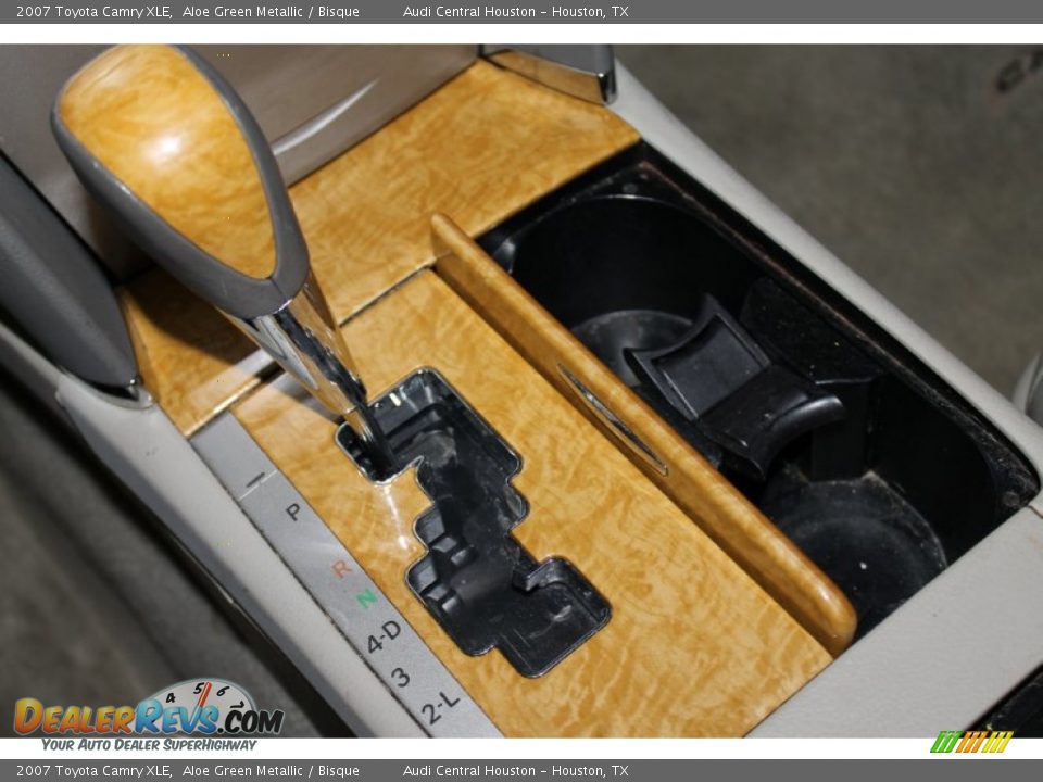 2007 Toyota Camry XLE Aloe Green Metallic / Bisque Photo #21