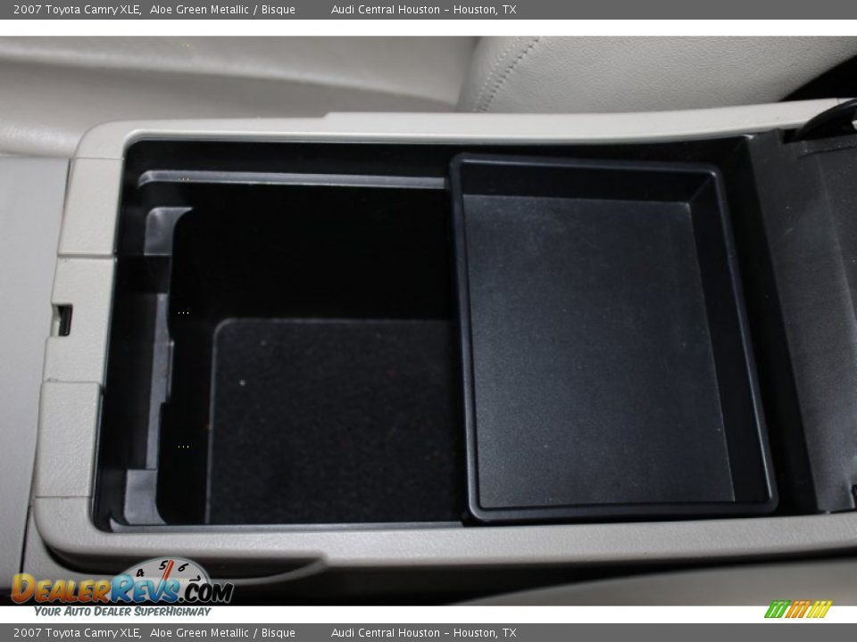 2007 Toyota Camry XLE Aloe Green Metallic / Bisque Photo #23