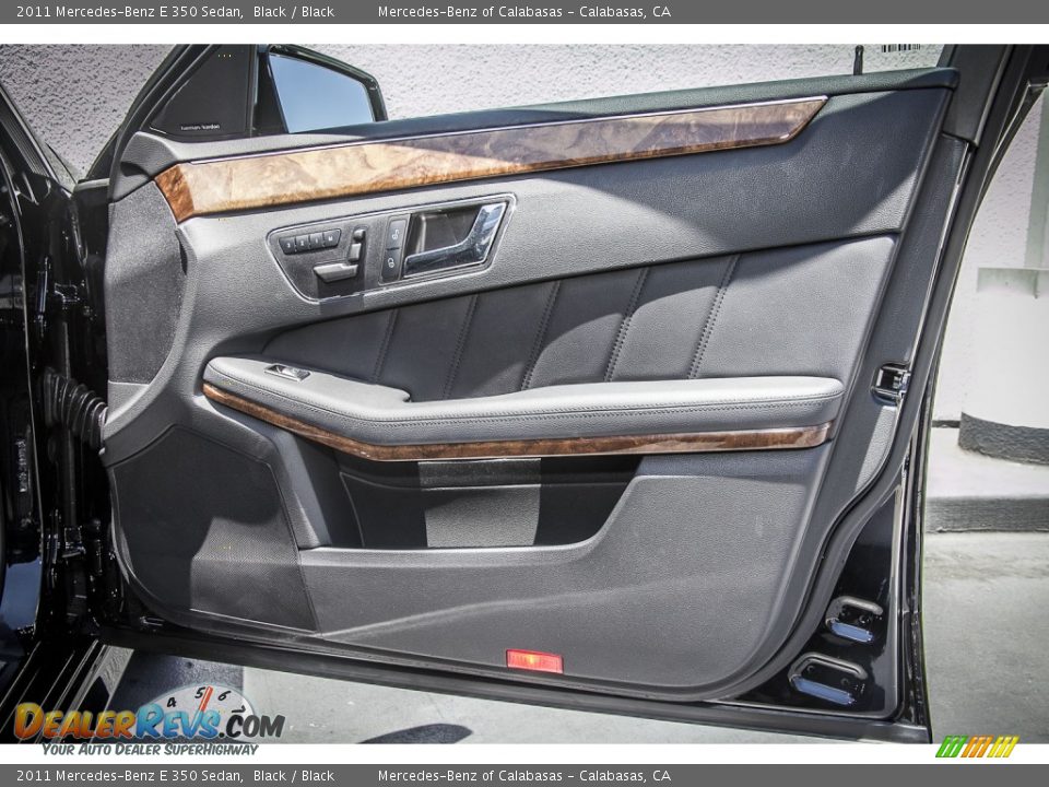 2011 Mercedes-Benz E 350 Sedan Black / Black Photo #24