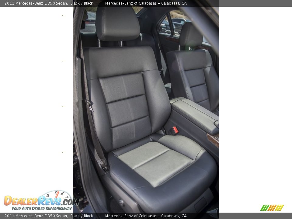 2011 Mercedes-Benz E 350 Sedan Black / Black Photo #25