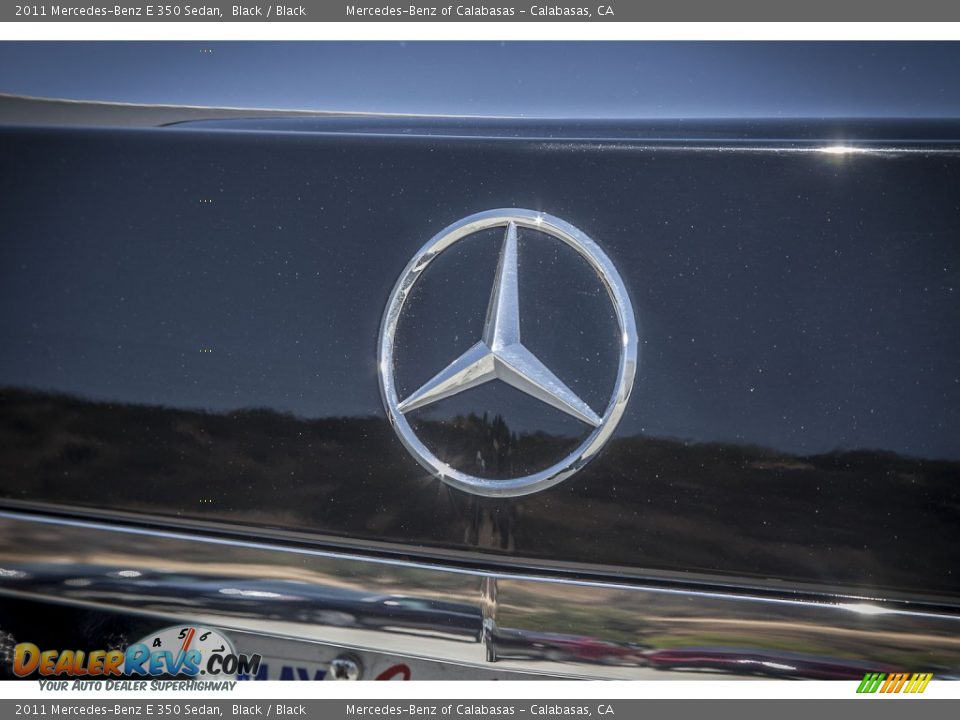 2011 Mercedes-Benz E 350 Sedan Black / Black Photo #30