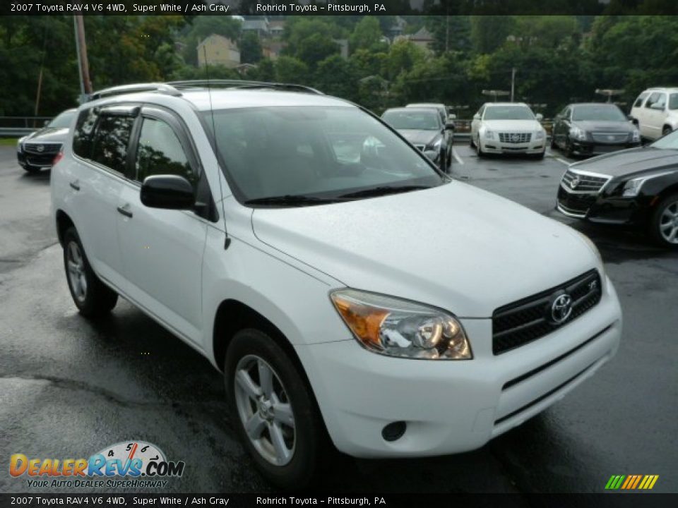 2007 Toyota RAV4 V6 4WD Super White / Ash Gray Photo #1