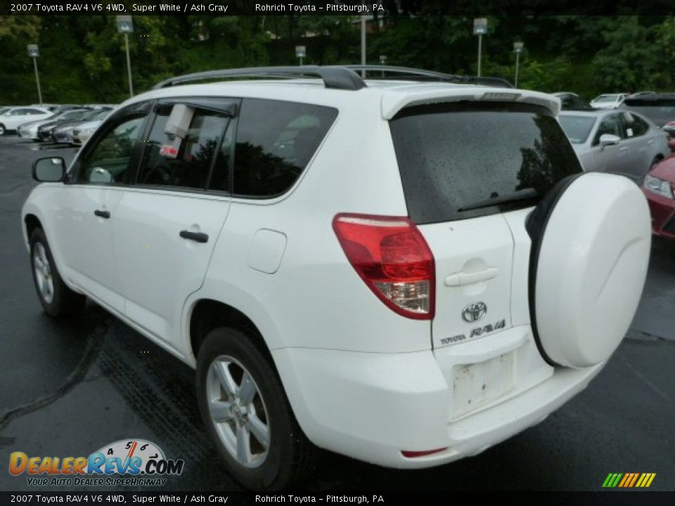 2007 Toyota RAV4 V6 4WD Super White / Ash Gray Photo #13