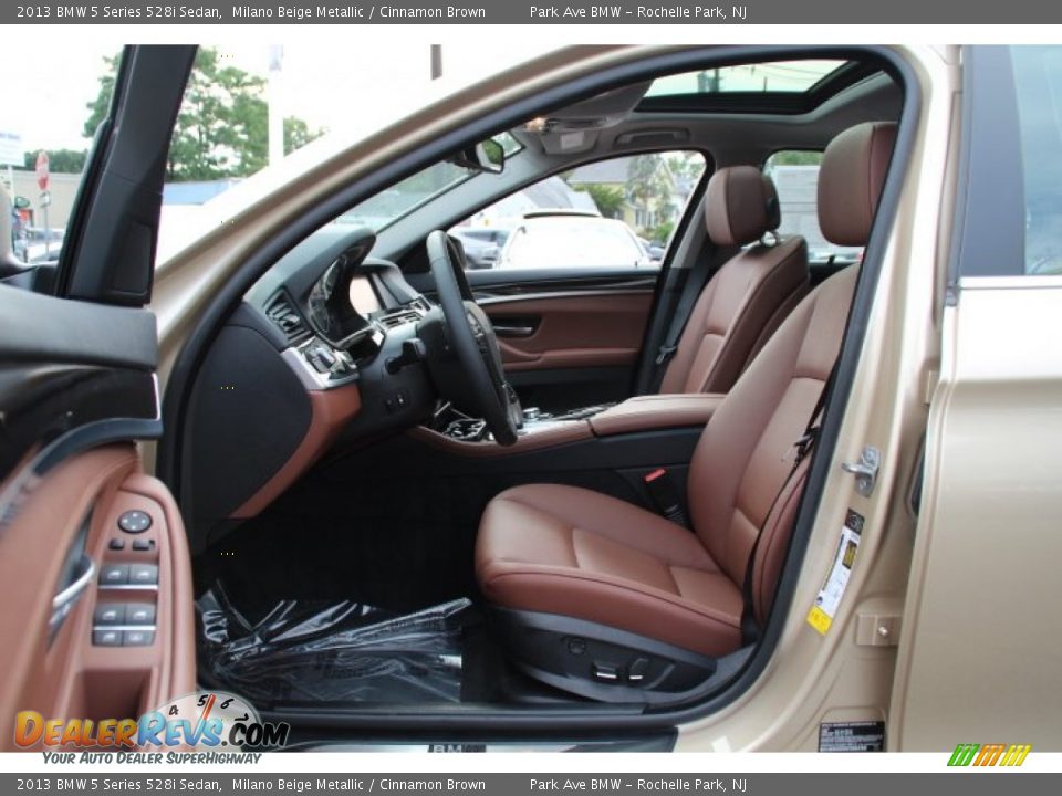 Front Seat of 2013 BMW 5 Series 528i Sedan Photo #11
