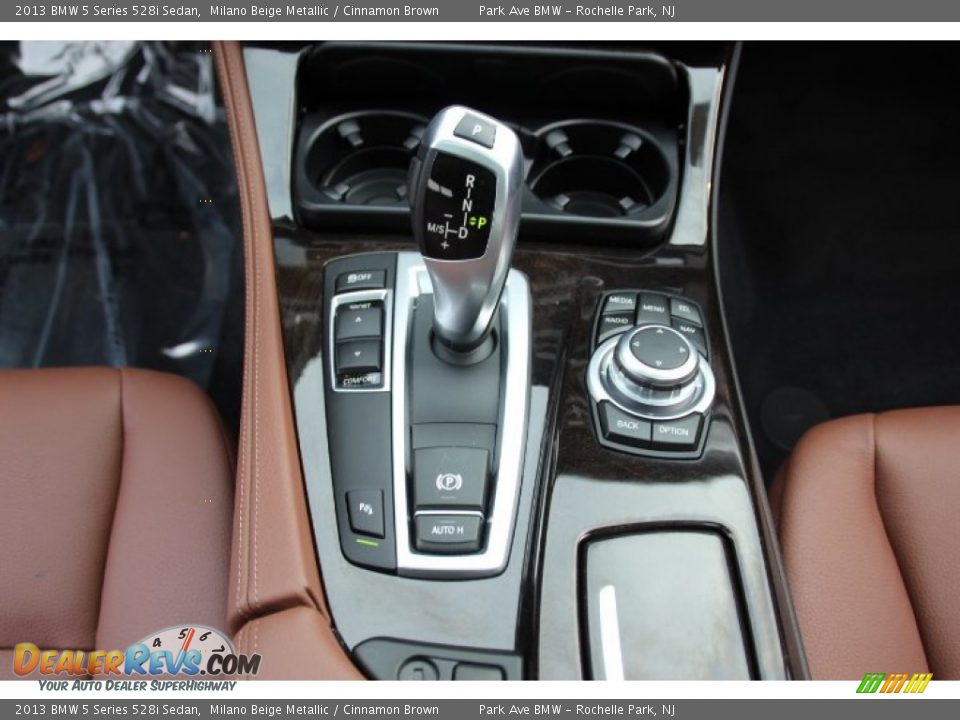2013 BMW 5 Series 528i Sedan Shifter Photo #15