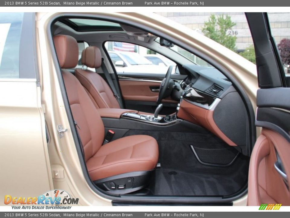 2013 BMW 5 Series 528i Sedan Milano Beige Metallic / Cinnamon Brown Photo #28