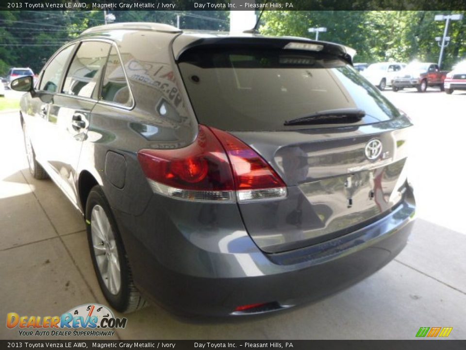 2013 Toyota Venza LE AWD Magnetic Gray Metallic / Ivory Photo #4