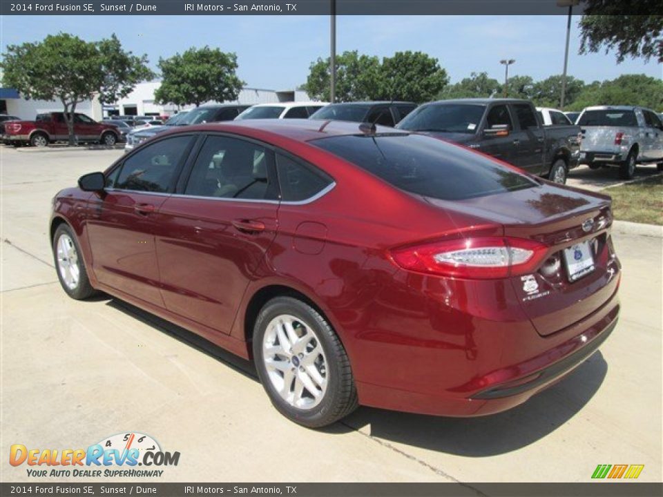 2014 Ford Fusion SE Sunset / Dune Photo #3