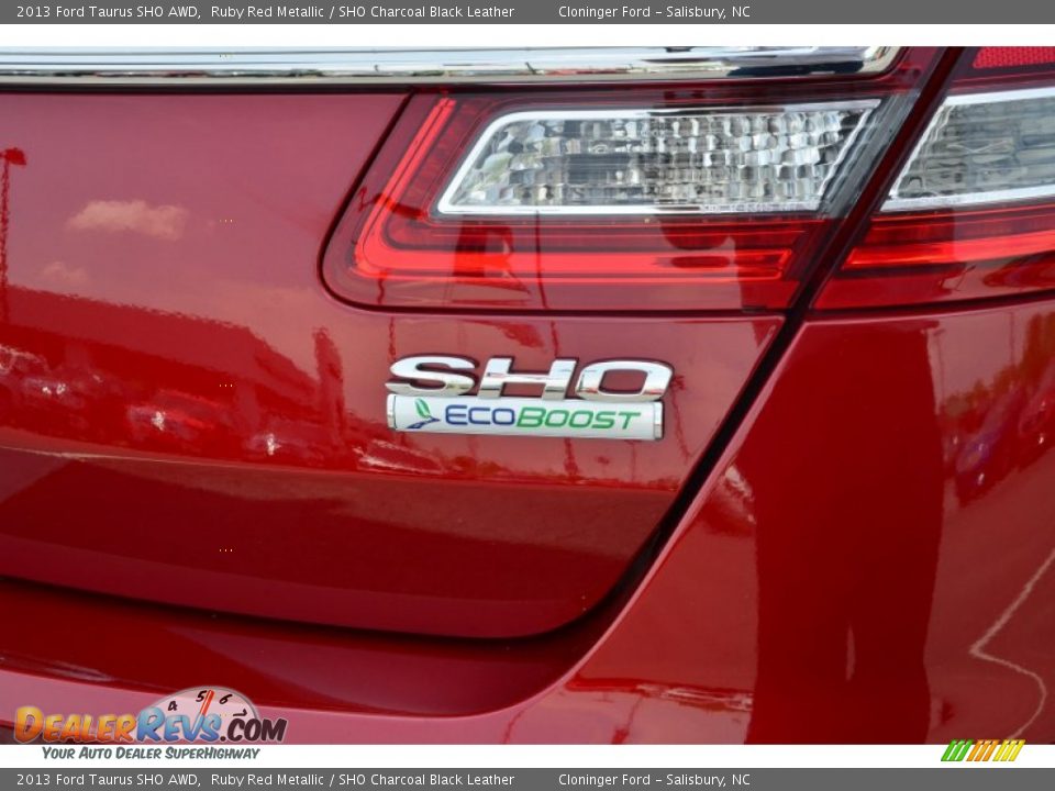 2013 Ford Taurus SHO AWD Ruby Red Metallic / SHO Charcoal Black Leather Photo #20