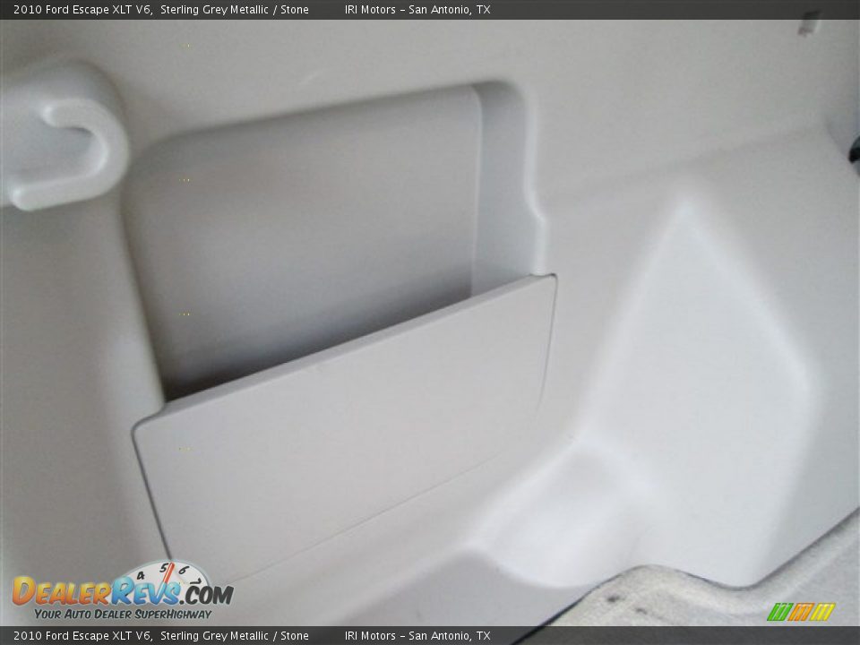 2010 Ford Escape XLT V6 Sterling Grey Metallic / Stone Photo #14