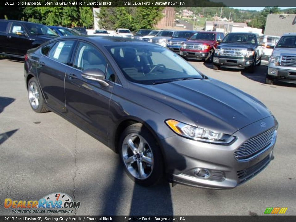 2013 Ford Fusion SE Sterling Gray Metallic / Charcoal Black Photo #3