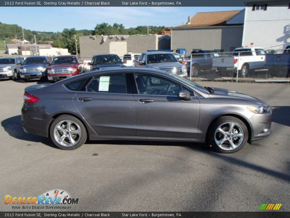2013 Ford Fusion SE Sterling Gray Metallic / Charcoal Black Photo #4