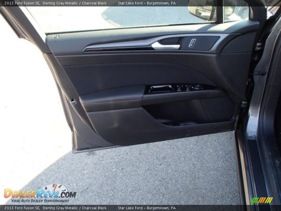 2013 Ford Fusion SE Sterling Gray Metallic / Charcoal Black Photo #11