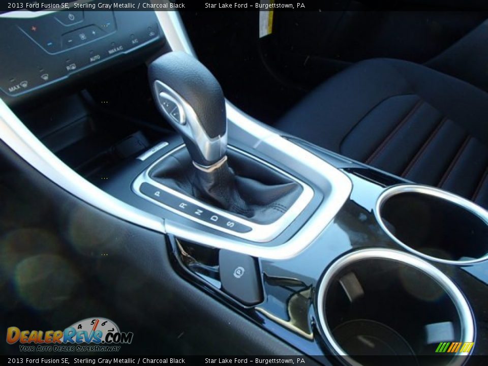 2013 Ford Fusion SE Sterling Gray Metallic / Charcoal Black Photo #19