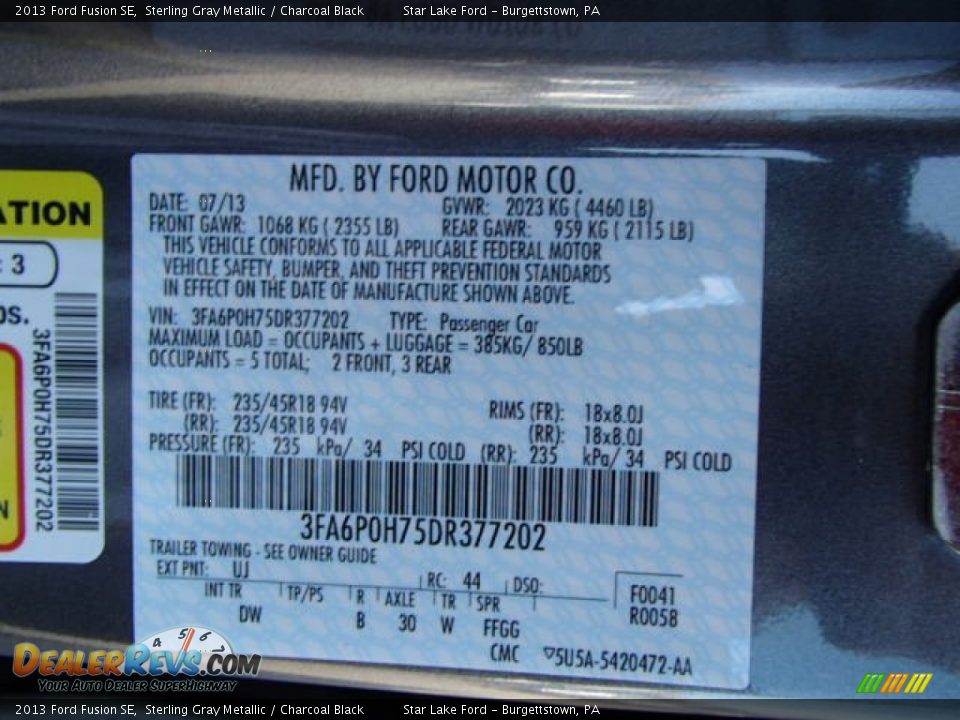 2013 Ford Fusion SE Sterling Gray Metallic / Charcoal Black Photo #25