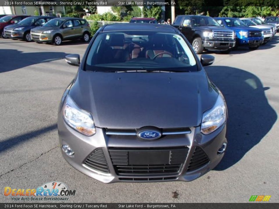 2014 Ford Focus SE Hatchback Sterling Gray / Tuscany Red Photo #2