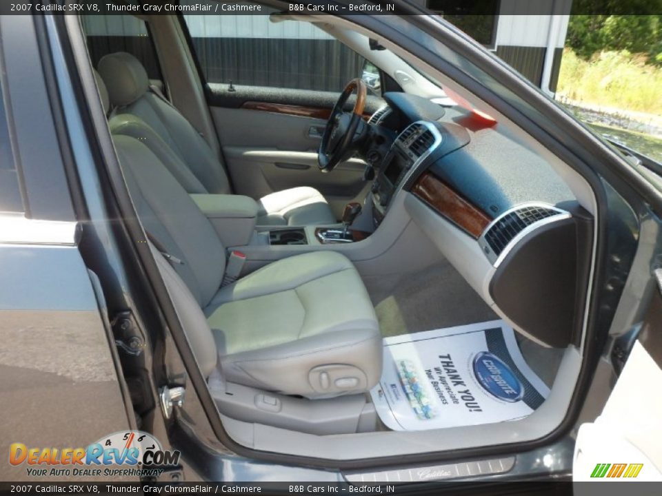 2007 Cadillac SRX V8 Thunder Gray ChromaFlair / Cashmere Photo #18