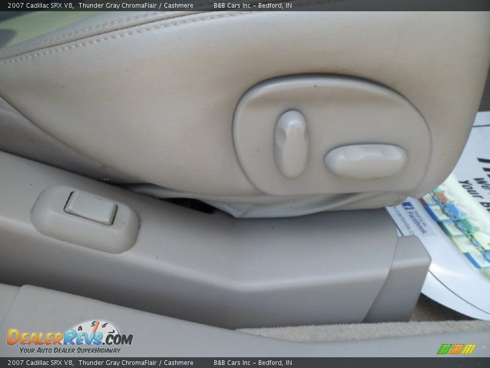 2007 Cadillac SRX V8 Thunder Gray ChromaFlair / Cashmere Photo #19