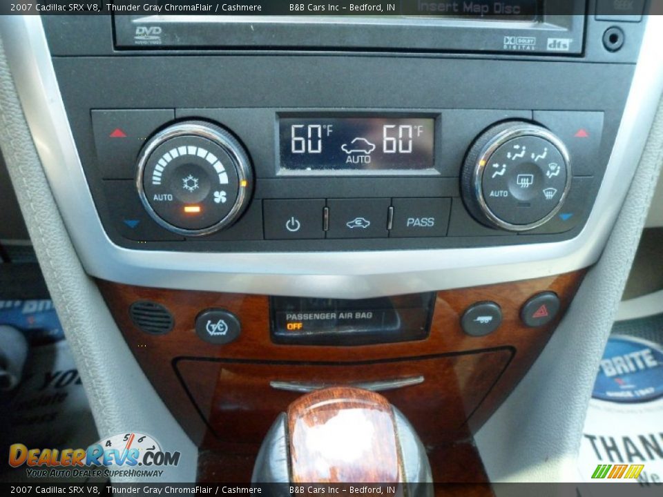 2007 Cadillac SRX V8 Thunder Gray ChromaFlair / Cashmere Photo #31